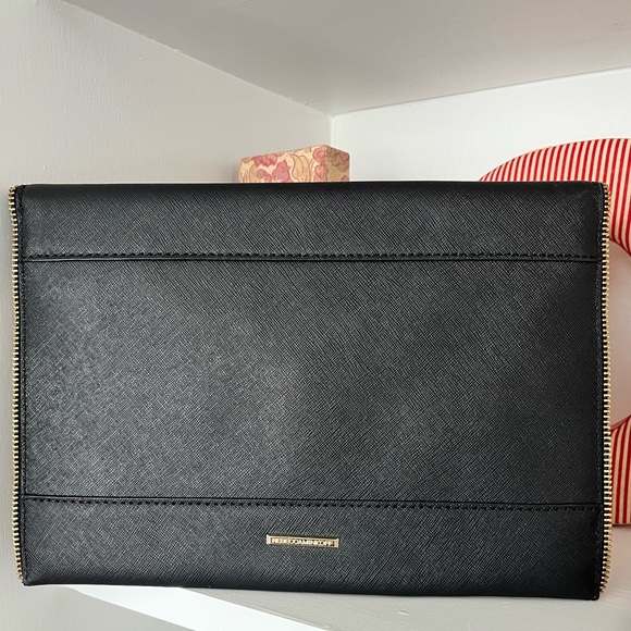 REBECCA MINKOFF WOMEN’S ZIPPER LEATHER ENVELOPE LEO CLUTCH PURSE BLACK - Picture 3 of 7